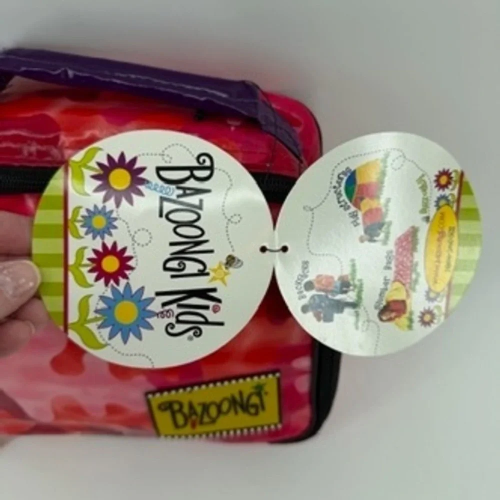 Bazoongi Kids Pink Red Heart Camo Insulated Lunch Box NWT School Bag Cooler‎